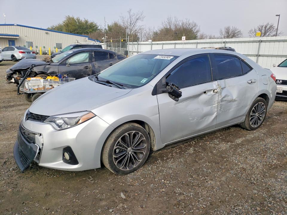 TOYOTA COROLLA L 2015 with VIN 5YFBURHE7FP295775 - Photo from auction