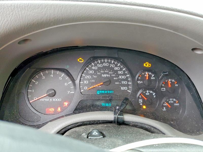 Photo 9 from auction – 2005 CHEVROLET TRAILBLAZER with VIN 1GNDT13S352215144