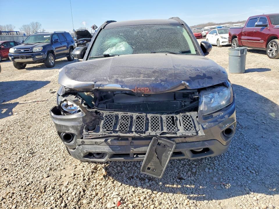 Photo 5 from auction – 2016 JEEP COMPASS with VIN 1C4NJDBB0GD707479