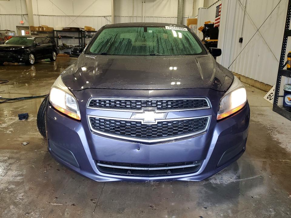 Photo 5 from auction – 2013 CHEVROLET MALIBU with VIN 1G11B5SA7DF244810
