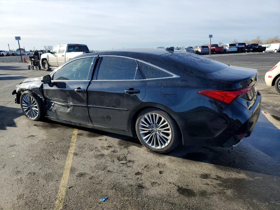 Photo 2 from auction – 2021 TOYOTA AVALON with VIN 4T1DZ1FB2MU057400