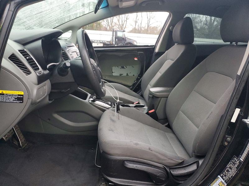 Foto 7 de la subasta – 2018 KIA FORTE con VIN 3KPFK4A74JE231872