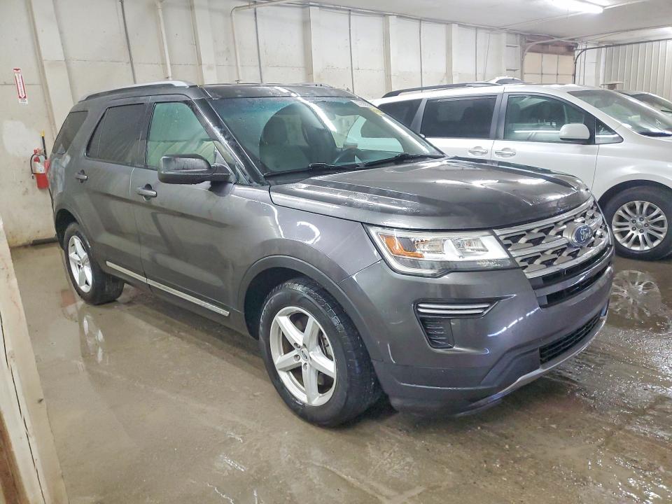 Photo 4 from auction – 2018 FORD EXPLORER X with VIN 1FM5K7D85JGB11754