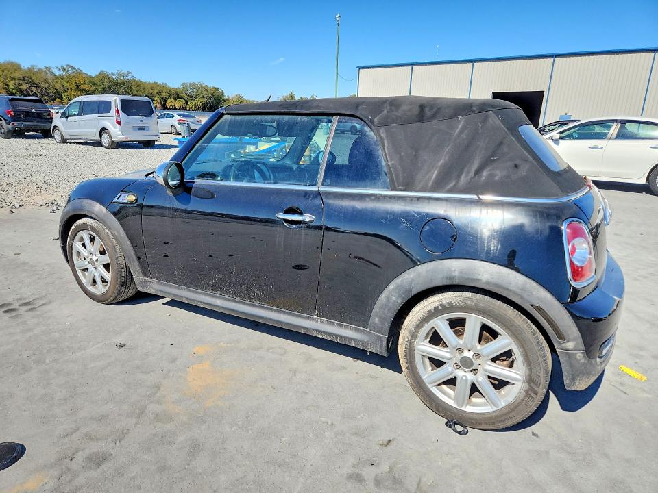 Photo 2 from auction – 2013 MINI COOPER S with VIN WMWZP3C54DT705641