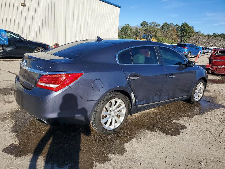 Photo 3 from auction – 2014 BUICK LACROSSE with VIN 1G4GB5G32EF186310