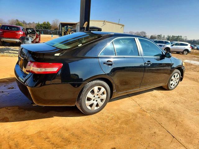 Photo 3 from auction – 2011 TOYOTA CAMRY with VIN 4T1BF3EK0BU139488
