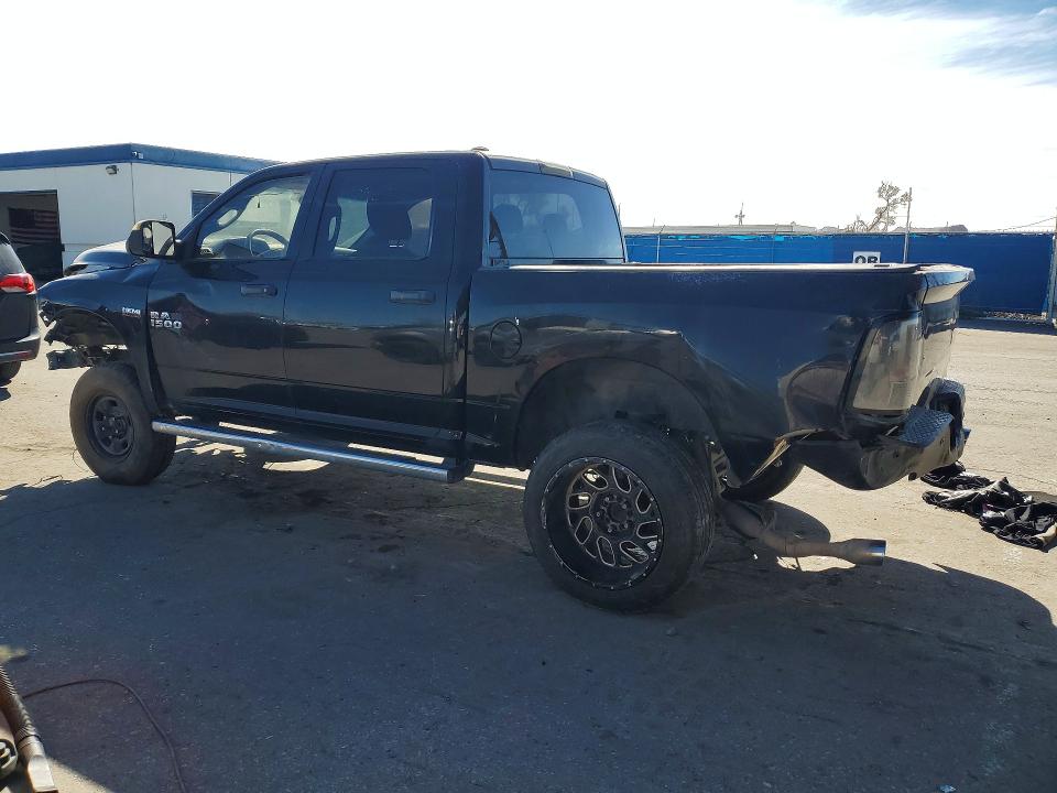 Photo 2 from auction – 2013 RAM 1500 with VIN 1C6RR6KT6DS527047