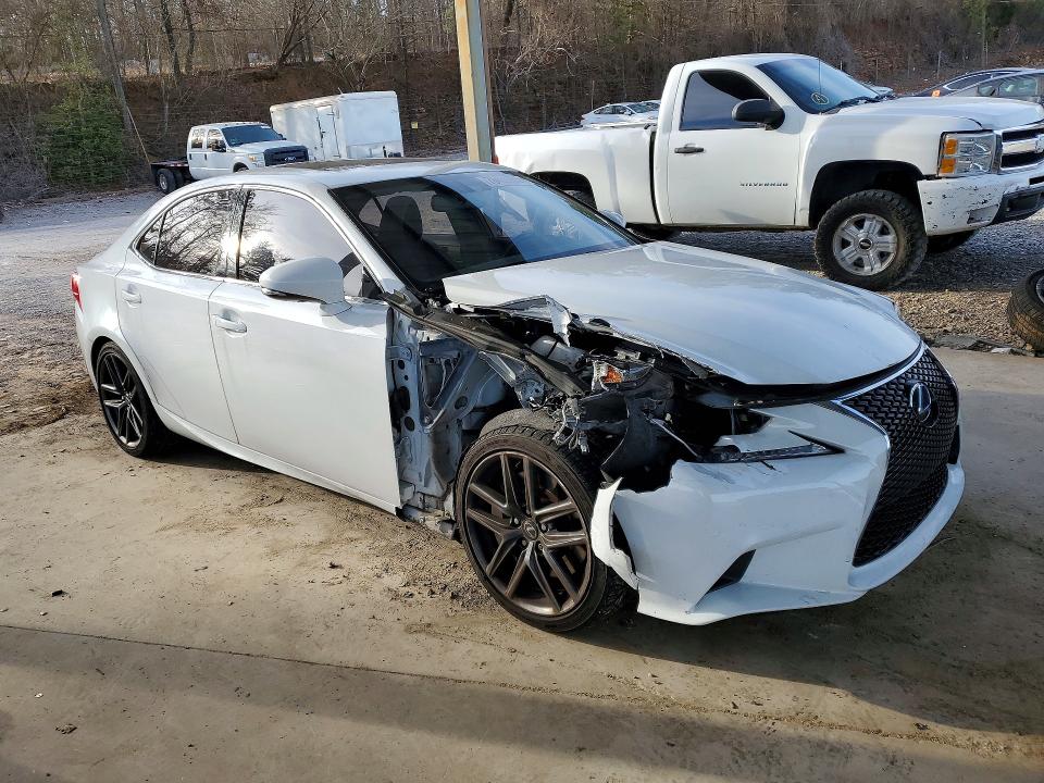 Photo 4 from auction – 2016 LEXUS IS with VIN JTHBA1D23G5030709