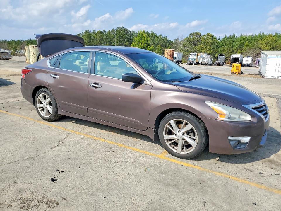 Photo 4 from auction – 2015 NISSAN ALTIMA with VIN 1N4AL3AP9FC192637