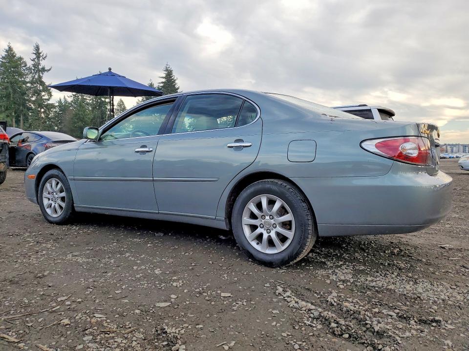 Photo 2 from auction – 2002 LEXUS ES 300 with VIN JTHBF30G320050530