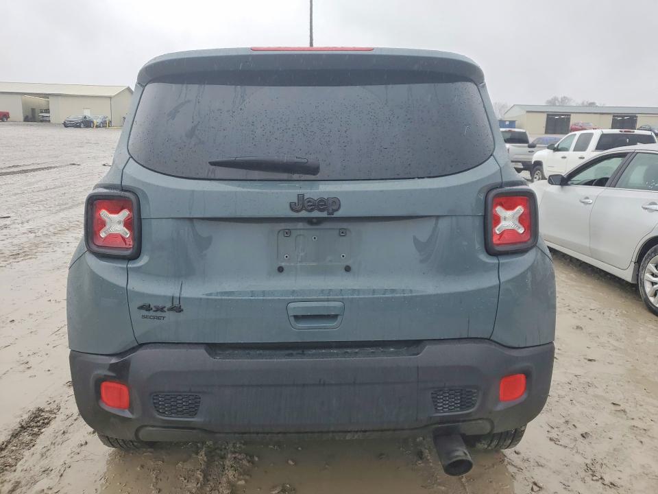 Photo 6 from auction – 2018 JEEP RENEGADE with VIN ZACCJBAB1JPH72007
