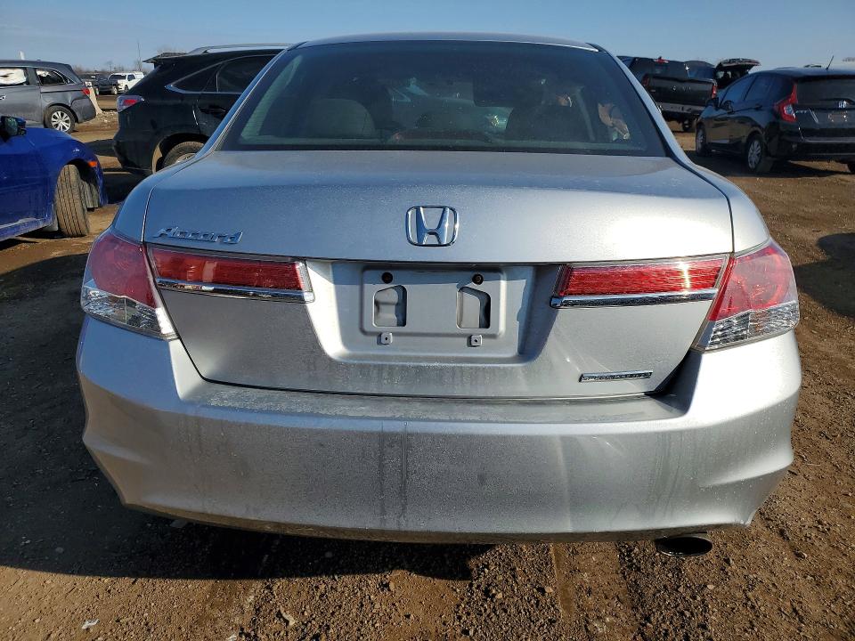 Zdjęcie 6 z aukcji – 2012 HONDA ACCORD z VIN 1HGCP2F68CA241241