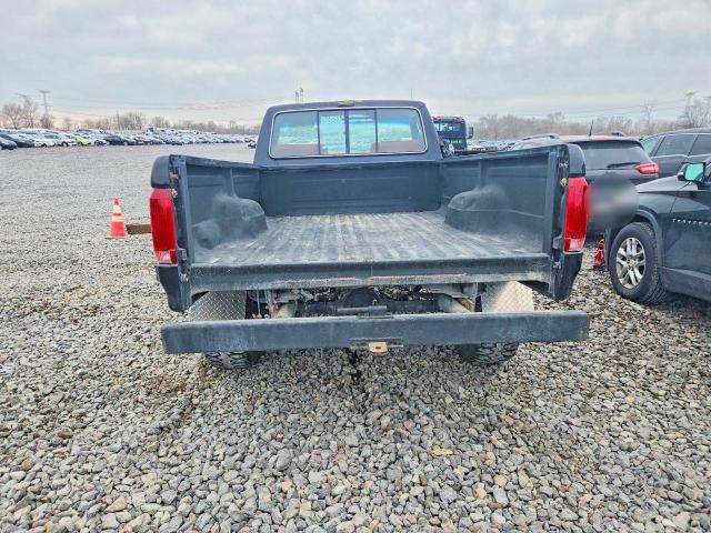Photo 6 from auction – 1989 FORD F150 with VIN 1FTEF14N0KKA12902