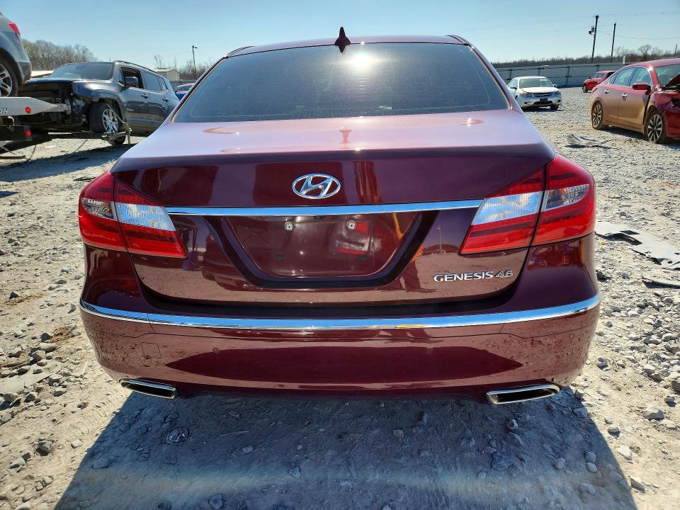 Photo 6 from auction – 2012 HYUNDAI GENESIS 4. with VIN KMHGC4DF8CU159031