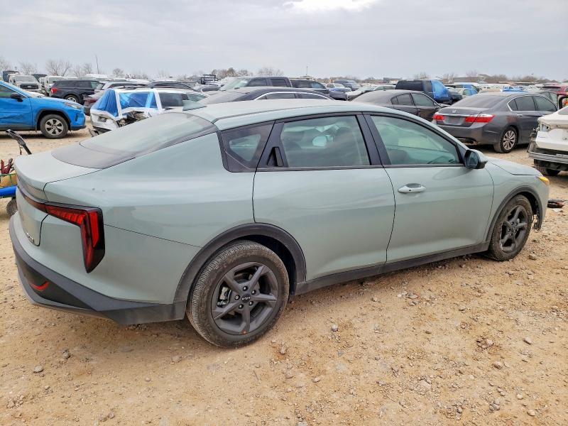 Photo 3 from auction – 2025 KIA K4 with VIN 3KPFT4DE6SE108972