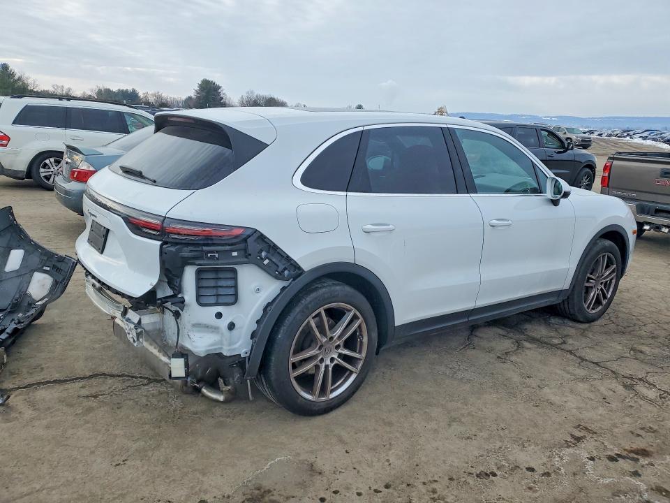 Фото 3 с аукциона – 2023 PORSCHE CAYENNE BA с VIN WP1AA2AY0PDA02527