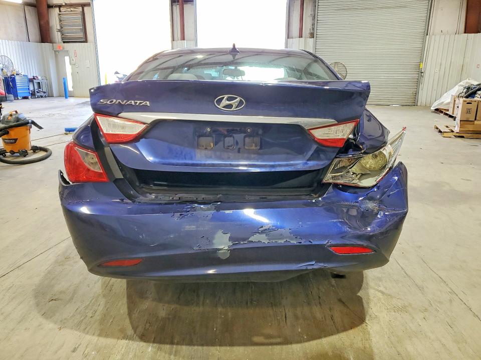 Photo 6 from auction – 2013 HYUNDAI SONATA with VIN 5NPEB4AC6DH701067