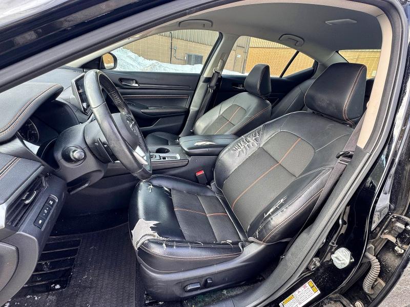 Photo 11 from auction – 2019 NISSAN ALTIMA SR with VIN 1N4BL4CW3KC231957