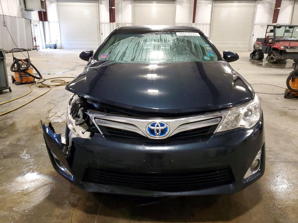 Photo 5 from auction – 2012 TOYOTA CAMRY HYBR with VIN 4T1BD1FK7CU020461
