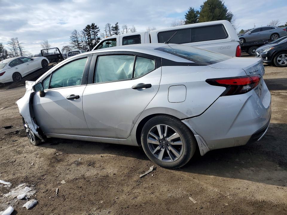 Photo 2 from auction – 2023 NISSAN VERSA with VIN 3N1CN8DV2PL863935
