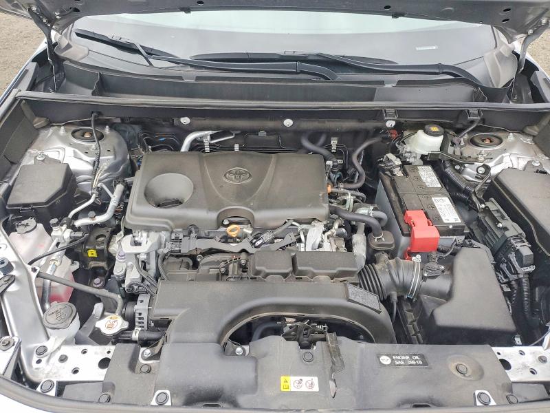 Photo 12 from auction – 2020 TOYOTA RAV4 with VIN 2T3P1RFV8LC090955