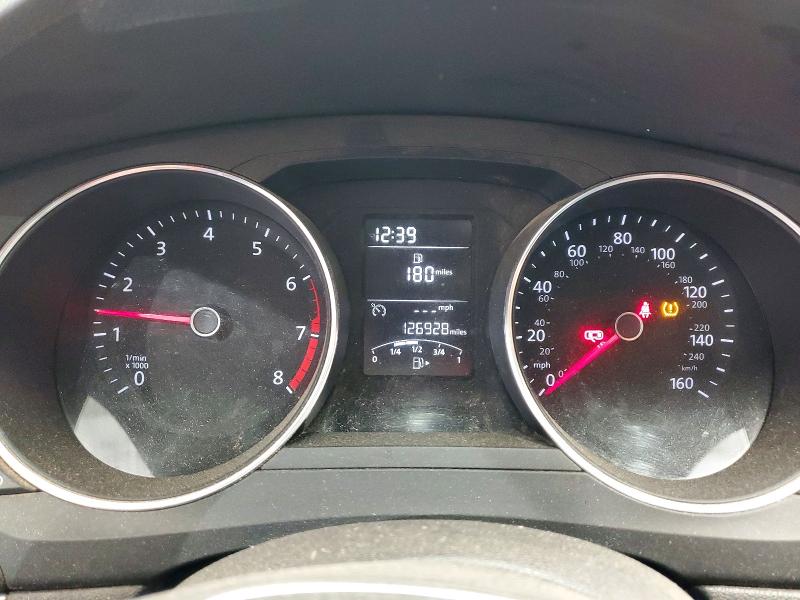 Photo 9 from auction – 2017 VOLKSWAGEN JETTA with VIN 3VW167AJXHM311220