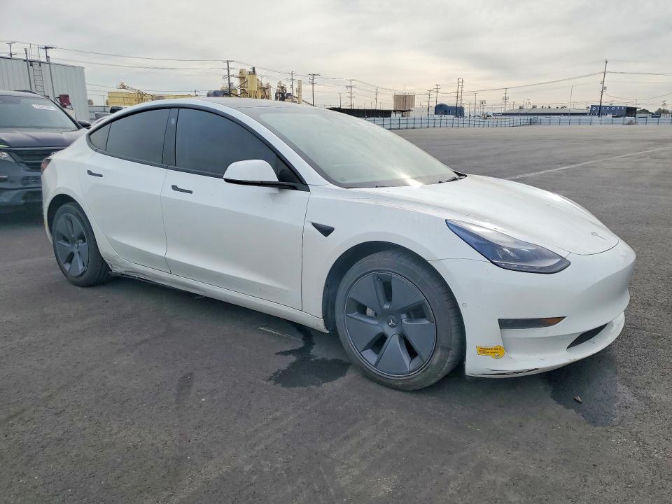 Photo 4 from auction – 2022 TESLA MODEL 3 with VIN 5YJ3E1EA9NF110186