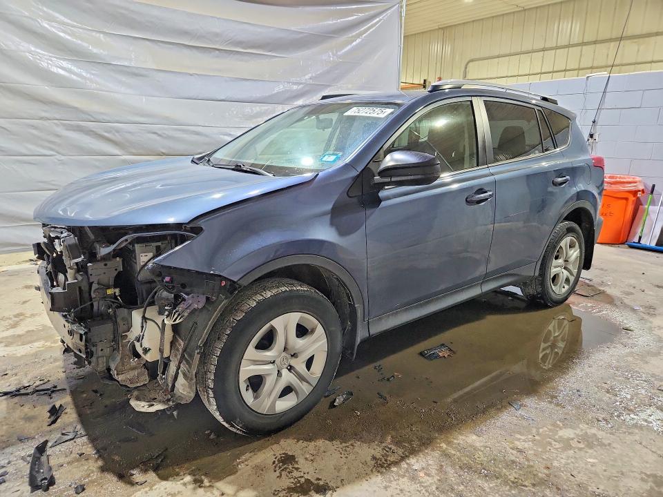 Снимка 1 от търг – 2014 TOYOTA RAV4 LE с VIN JTMBFREV2ED074259