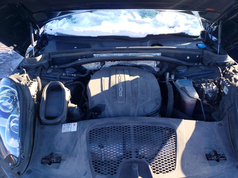 Photo 12 from auction – 2018 PORSCHE MACAN with VIN WP1AA2A55JLB19930