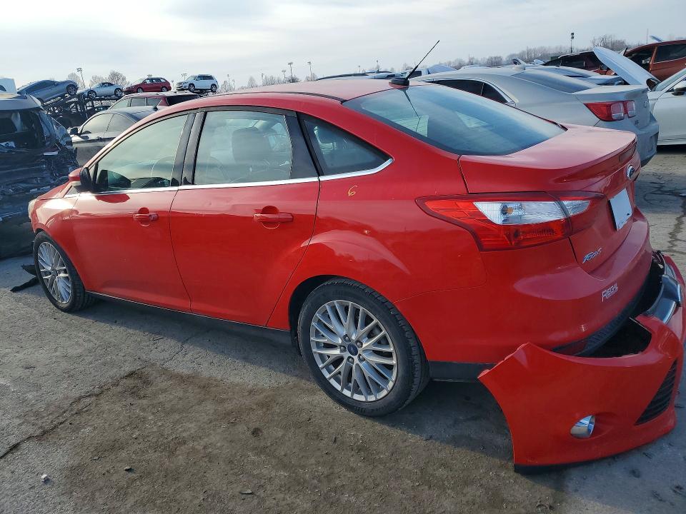 Photo 2 from auction – 2012 FORD FOCUS with VIN 1FAHP3H20CL339727