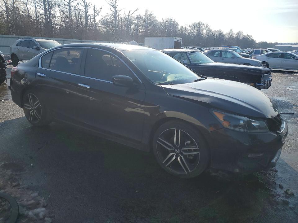 Photo 4 from auction – 2016 HONDA ACCORD SPO with VIN 1HGCR2F57GA079769