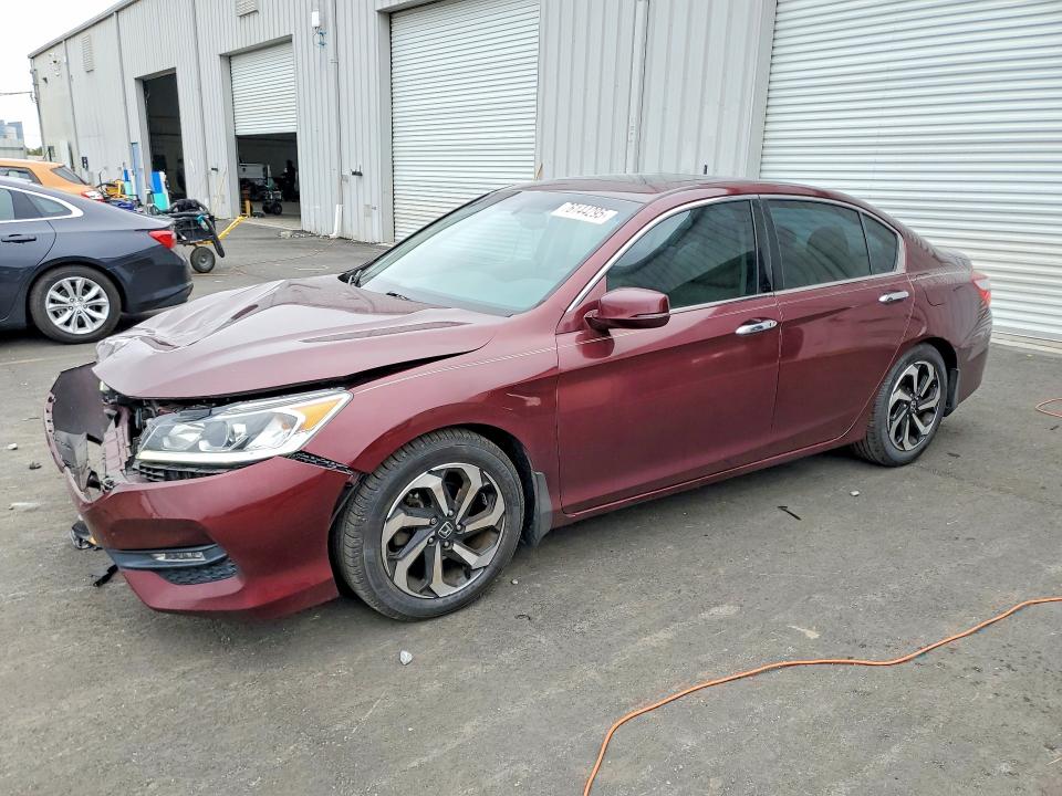 Photo 1 from auction – 2016 HONDA ACCORD EXL with VIN 1HGCR3F86GA028280
