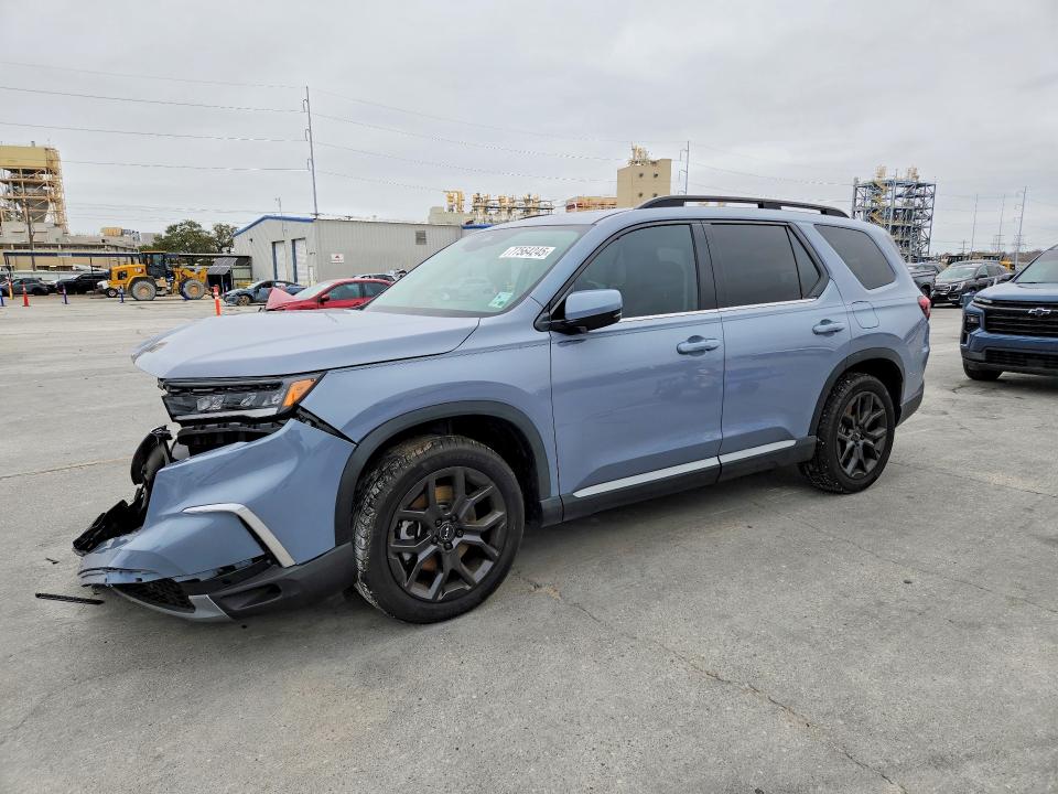 HONDA PILOT 2025 with VIN 5FNYG2H75SB026500 - Photo from auction