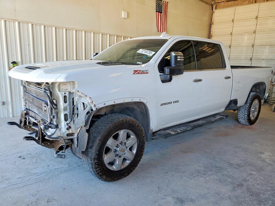 Photo 1 from auction – 2021 CHEVROLET SILVERADO with VIN 1GC4YPEY5MF256946