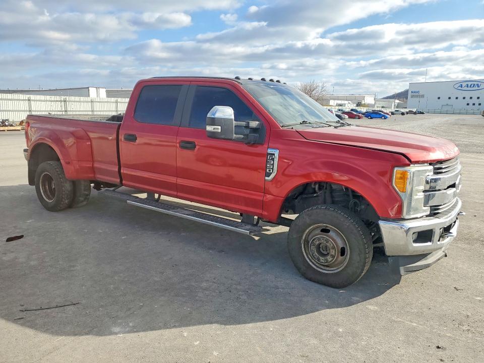 Photo 4 from auction – 2018 FORD F350 with VIN 1FT8W3DTXJEB09383
