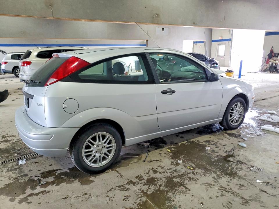 صورة رقم 3 من المزاد - 2006 FORD FOCUS ZX3 مع VIN 1FAFP31NX6W223482