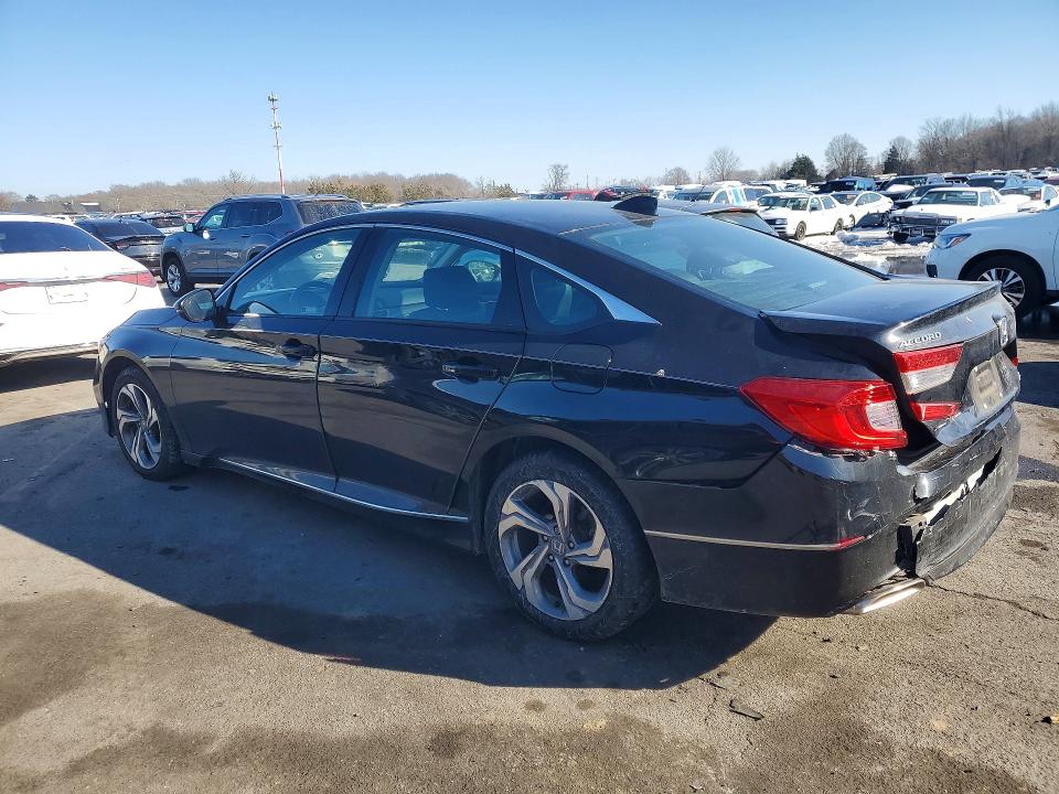 Photo 2 from auction – 2018 HONDA ACCORD EXL with VIN 1HGCV2F55JA033084