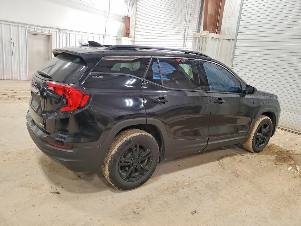 Photo 3 from auction – 2018 GMC TERRAIN SL with VIN 3GKALUEU0JL136698