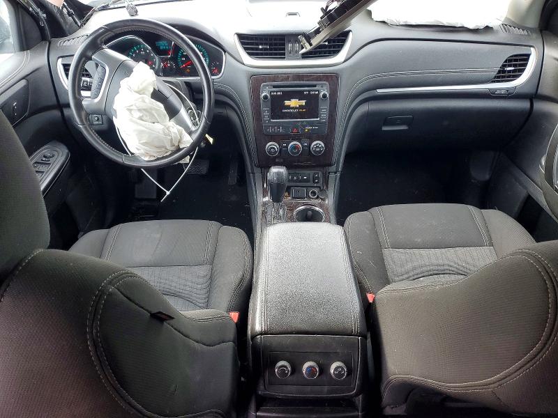 Photo 8 from auction – 2017 CHEVROLET TRAVERSE L with VIN 1GNKRGKD7HJ129678