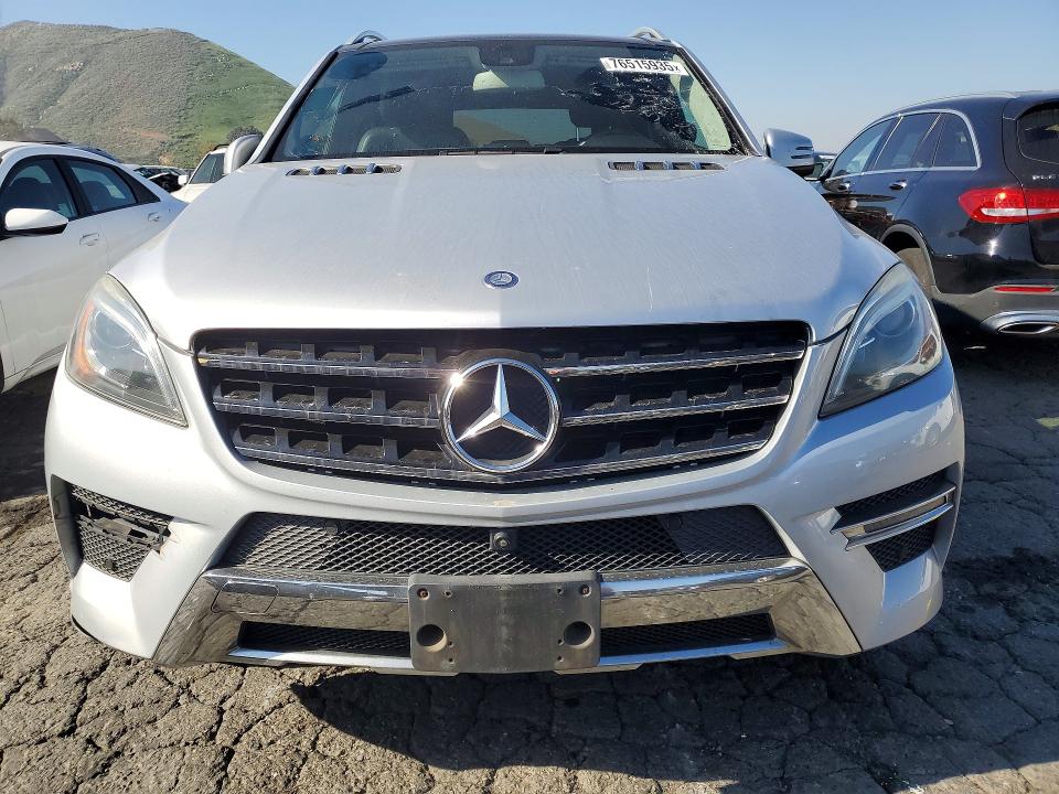 Photo 5 from auction – 2015 MERCEDES-BENZ ML with VIN 4JGDA5GB9FA581080