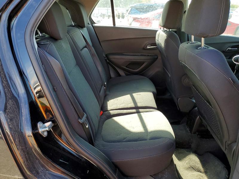 Photo 11 from auction – 2017 CHEVROLET TRAX with VIN 3GNCJKSB0HL279847