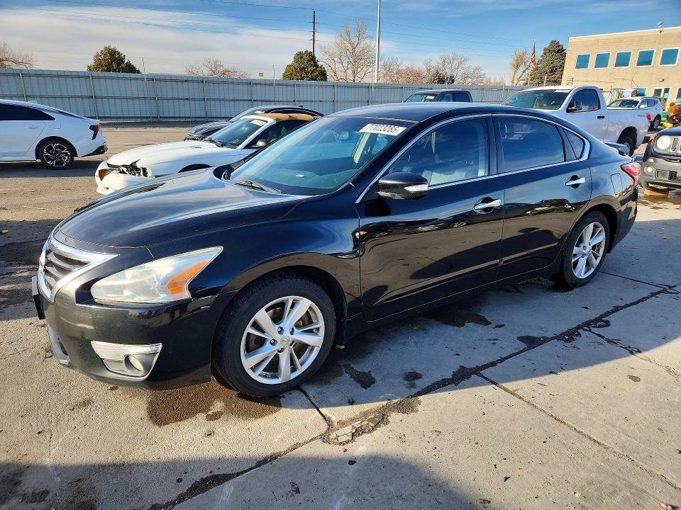 NISSAN ALTIMA 2.5 2013 with VIN 1N4AL3AP0DN535725 - Photo from auction