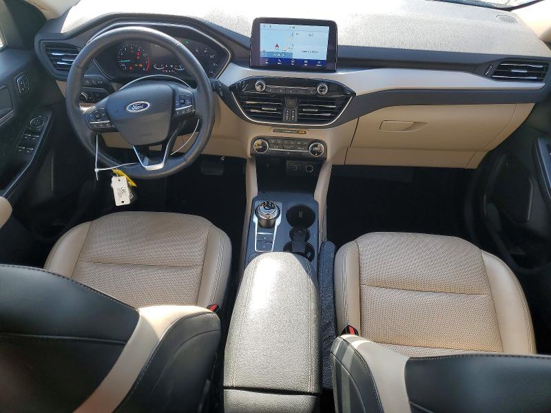 Photo 8 from auction – 2020 FORD ESCAPE SEL with VIN 1FMCU0H60LUA91726