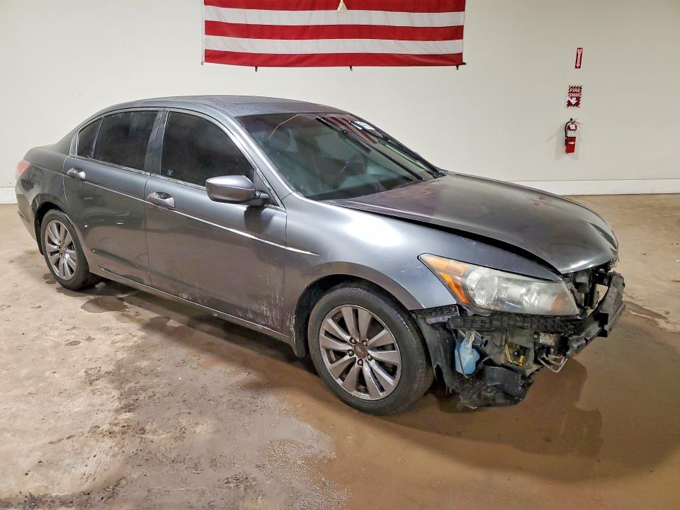 Photo 4 from auction – 2012 HONDA ACCORD with VIN 1HGCP2F87CA076204