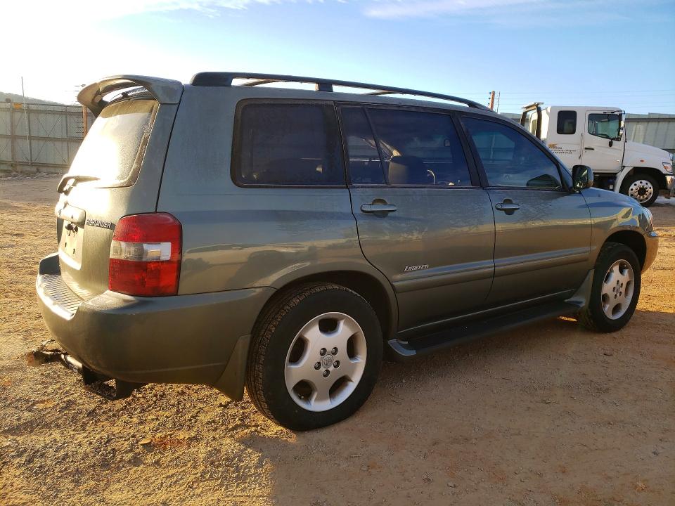 Photo 3 from auction – 2006 TOYOTA HIGHLANDER with VIN JTEEP21A860179400