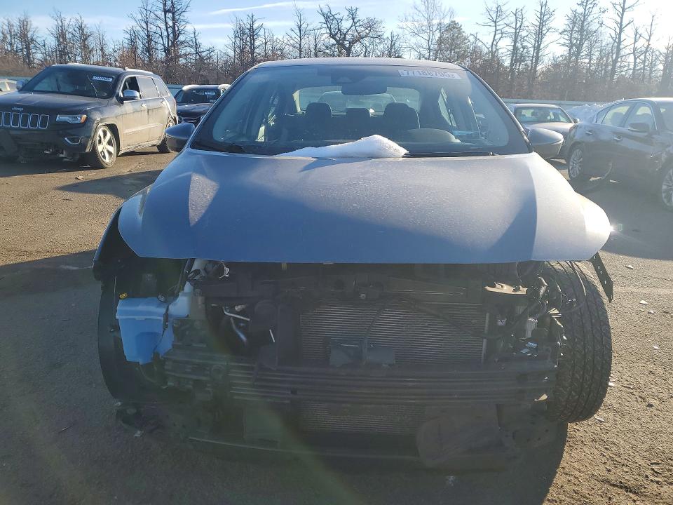 Photo 5 from auction – 2021 NISSAN VERSA with VIN 3N1CN8EV3ML841310