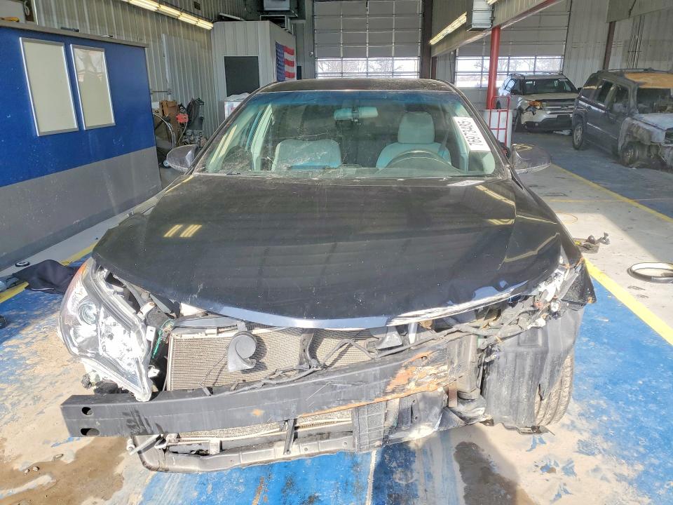 Photo 5 from auction – 2012 TOYOTA CAMRY BASE with VIN 4T1BF1FK1CU119562