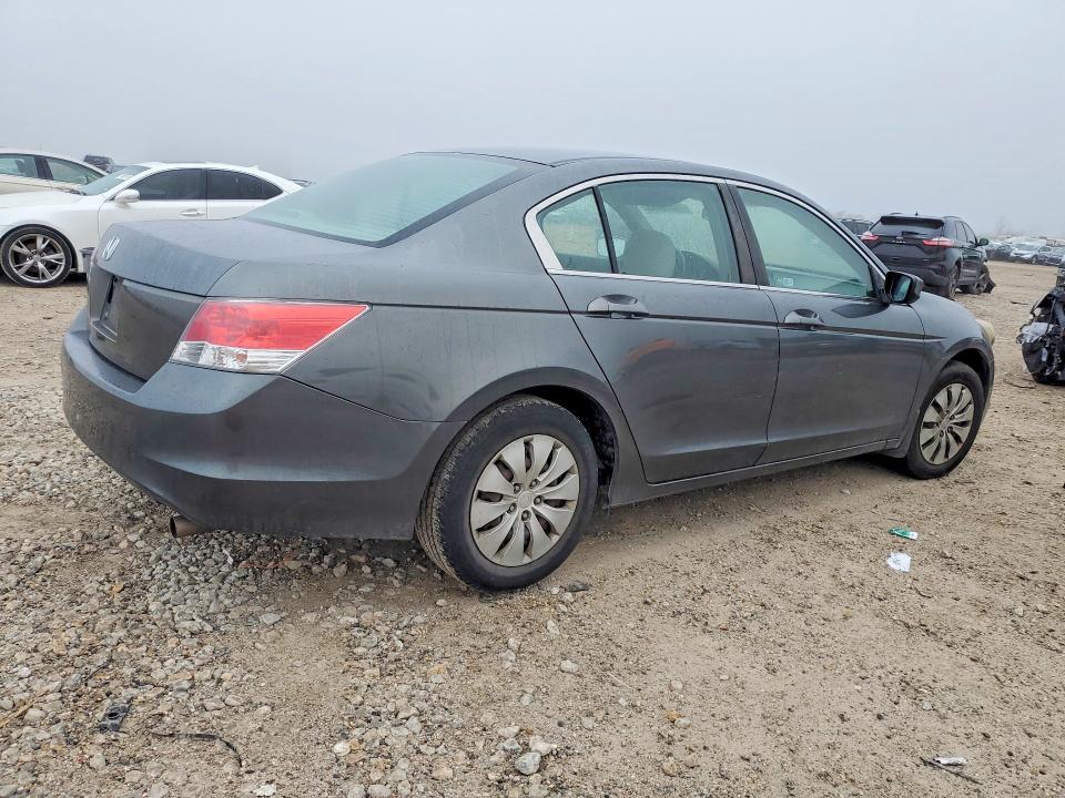 Снимка 3 от търг – 2008 HONDA ACCORD с VIN 1HGCP26358A027174
