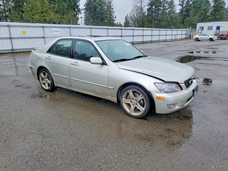 Photo 4 from auction – 2004 LEXUS IS 300 with VIN JTHBD192240082020