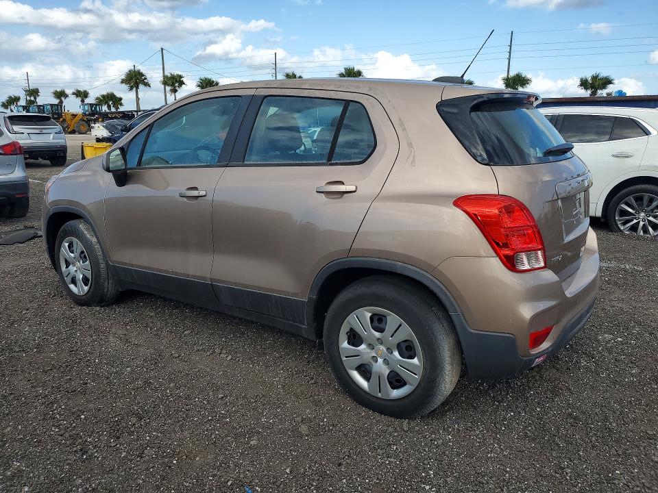 Photo 2 from auction – 2018 CHEVROLET TRAX with VIN 3GNCJKSB9JL410747